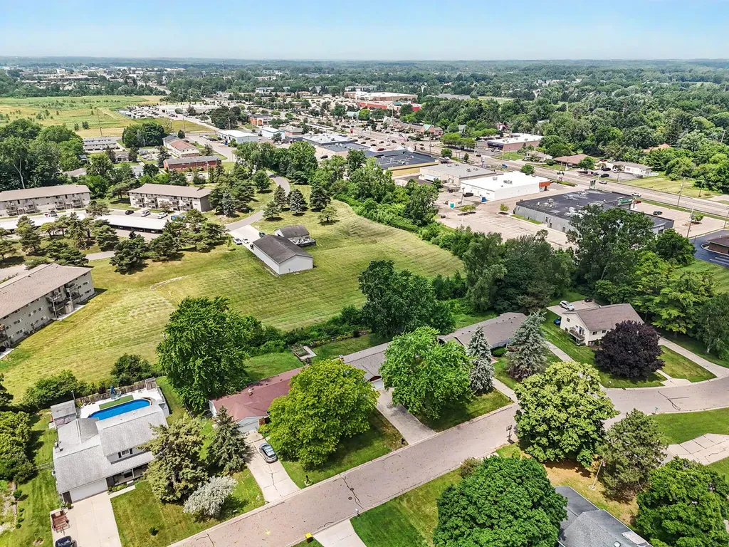 513 Stone Ridge Drive Delta Charter Township MI 48917