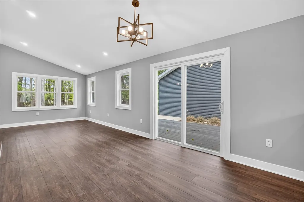 5581 E Main Street Comstock Charter Township MI 49048