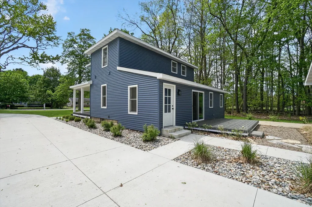 5581 E Main Street Comstock Charter Township MI 49048