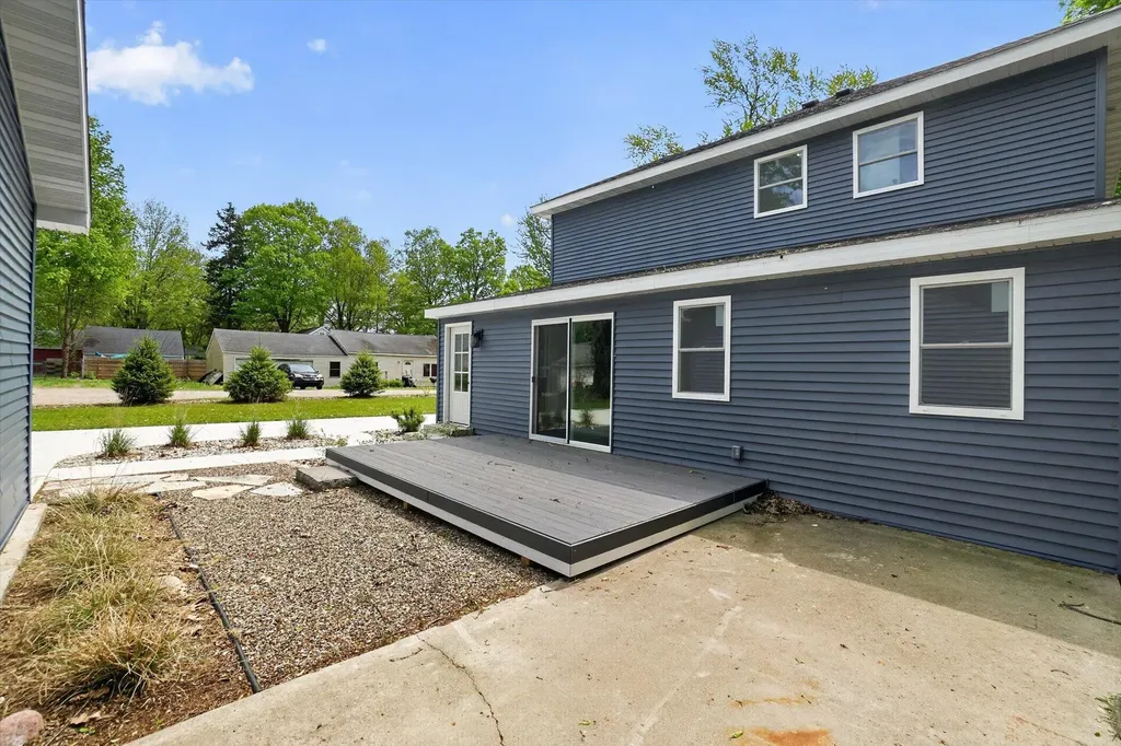 5581 E Main Street Comstock Charter Township MI 49048