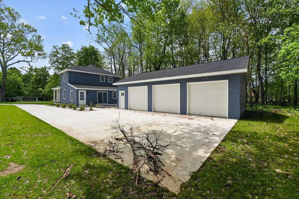 5581 E Main Street Comstock Charter Township MI 49048