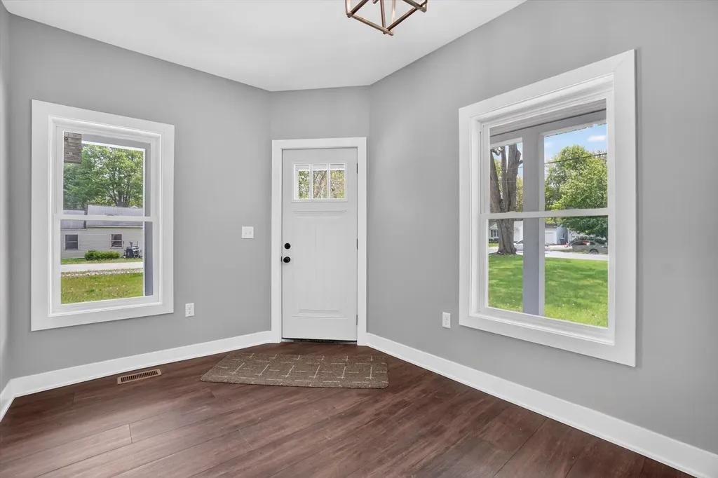 5581 E Main Street Comstock Charter Township MI 49048