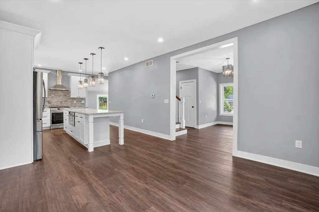 5581 E Main Street Comstock Charter Township MI 49048