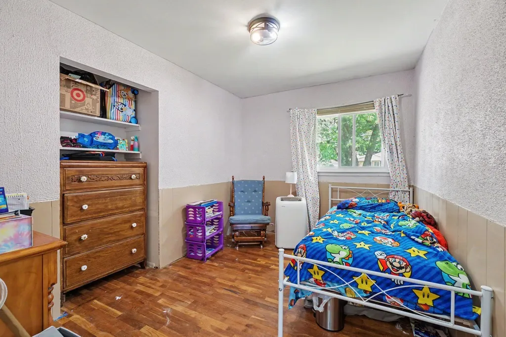 5641 Meredith Street Portage City MI 49002