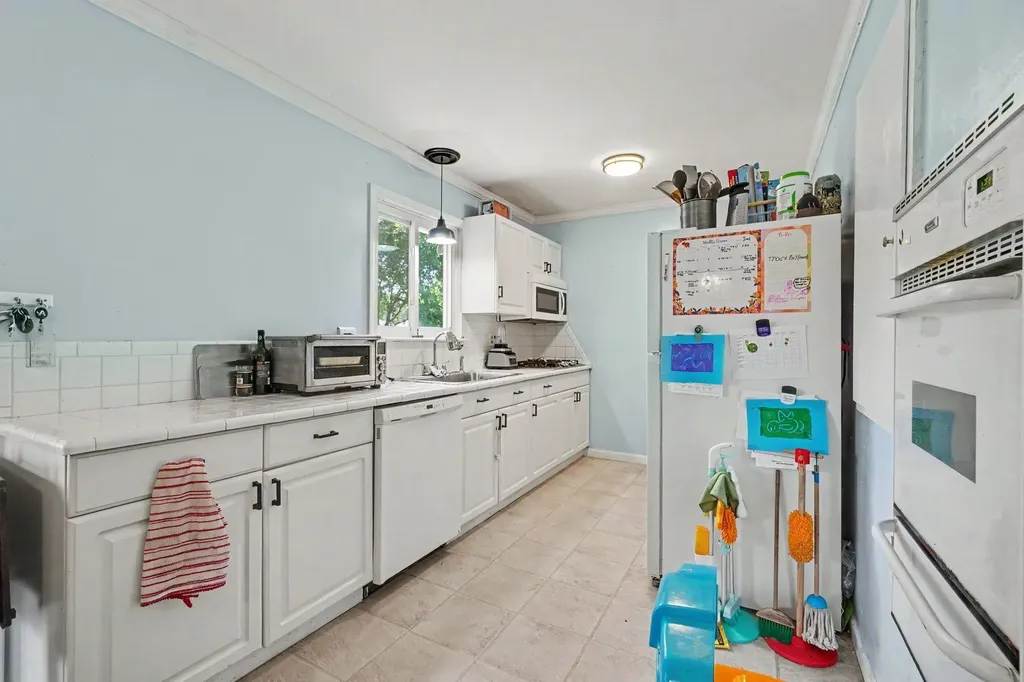 5641 Meredith Street Portage City MI 49002