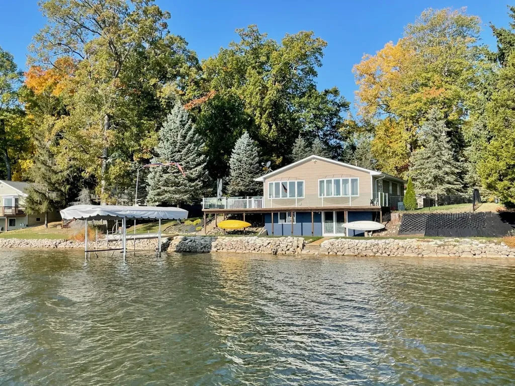 11197 Oak Drive Prairieville Township MI 49046