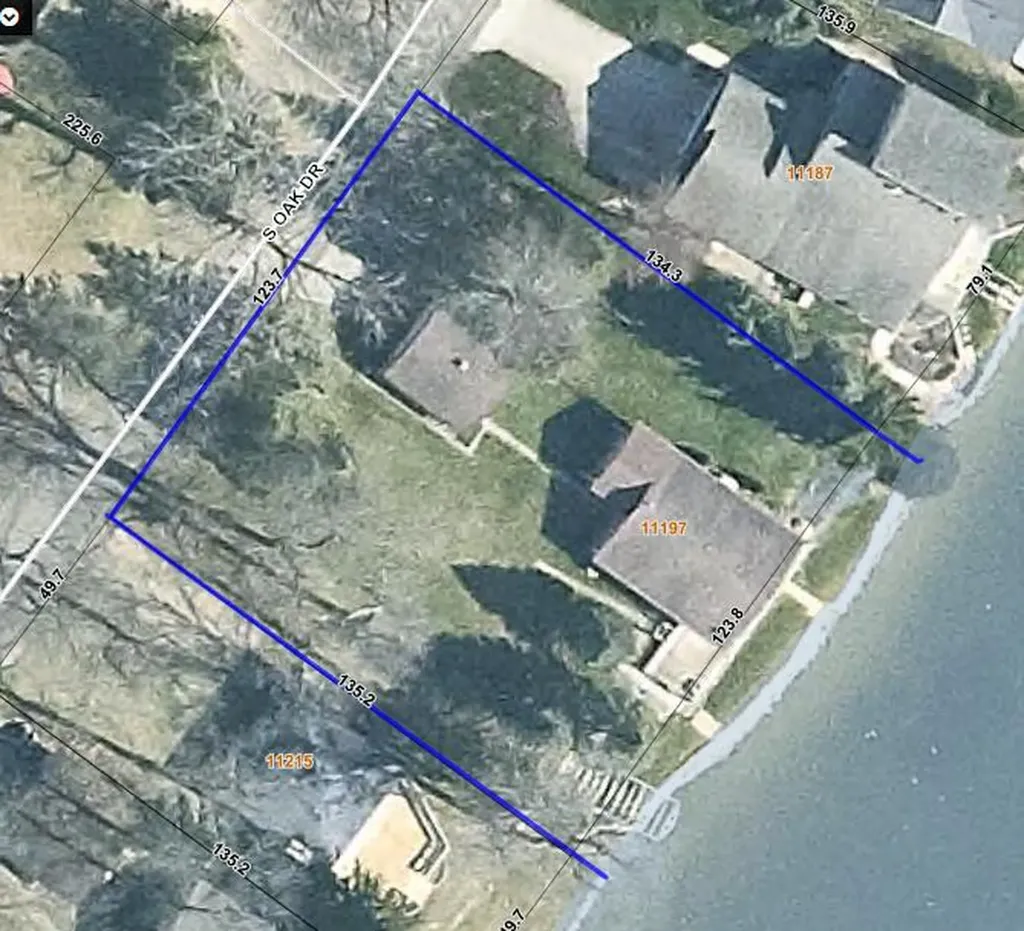 11197 Oak Drive Prairieville Township MI 49046