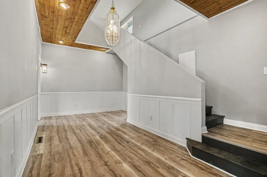 33594 M 60 Leonidas Township MI 49011