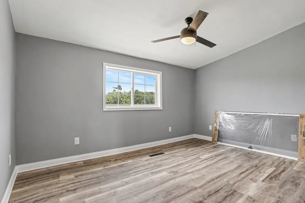 33594 M 60 Leonidas Township MI 49011