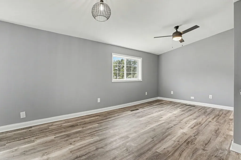 33594 M 60 Leonidas Township MI 49011