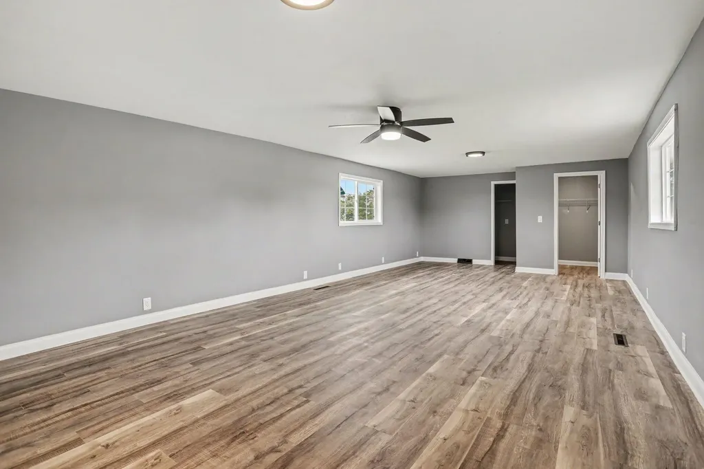 33594 M 60 Leonidas Township MI 49011