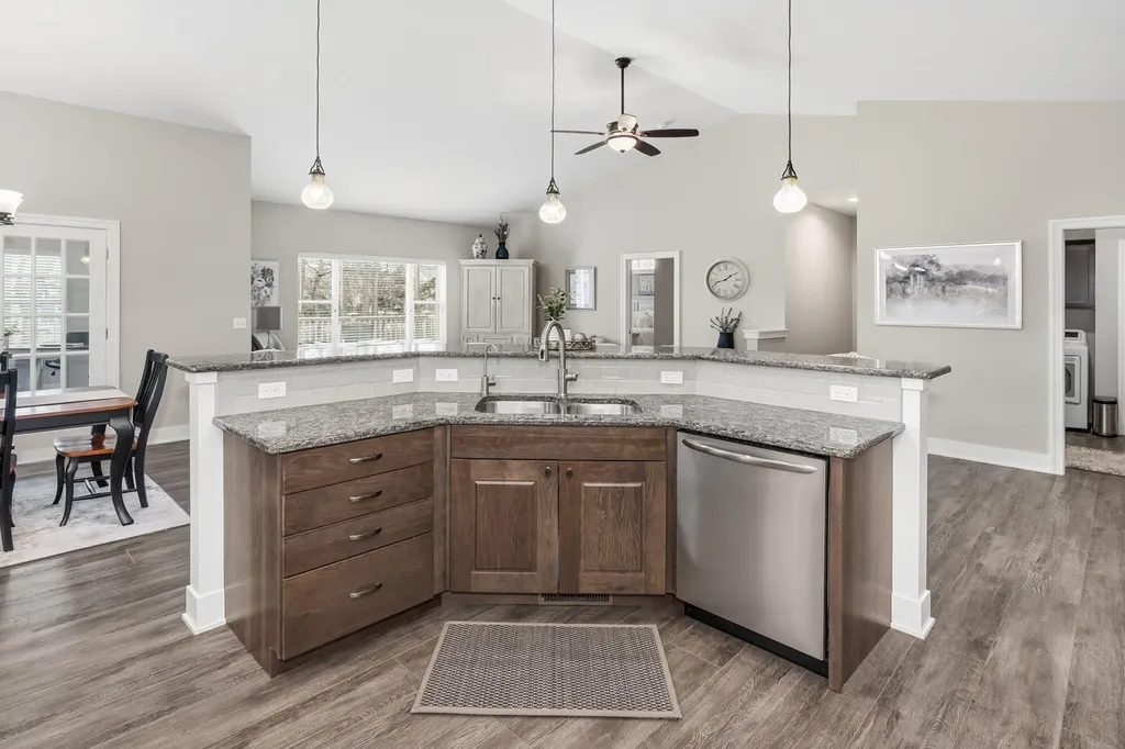 9470 Sassafras Trail Portage City MI 49002