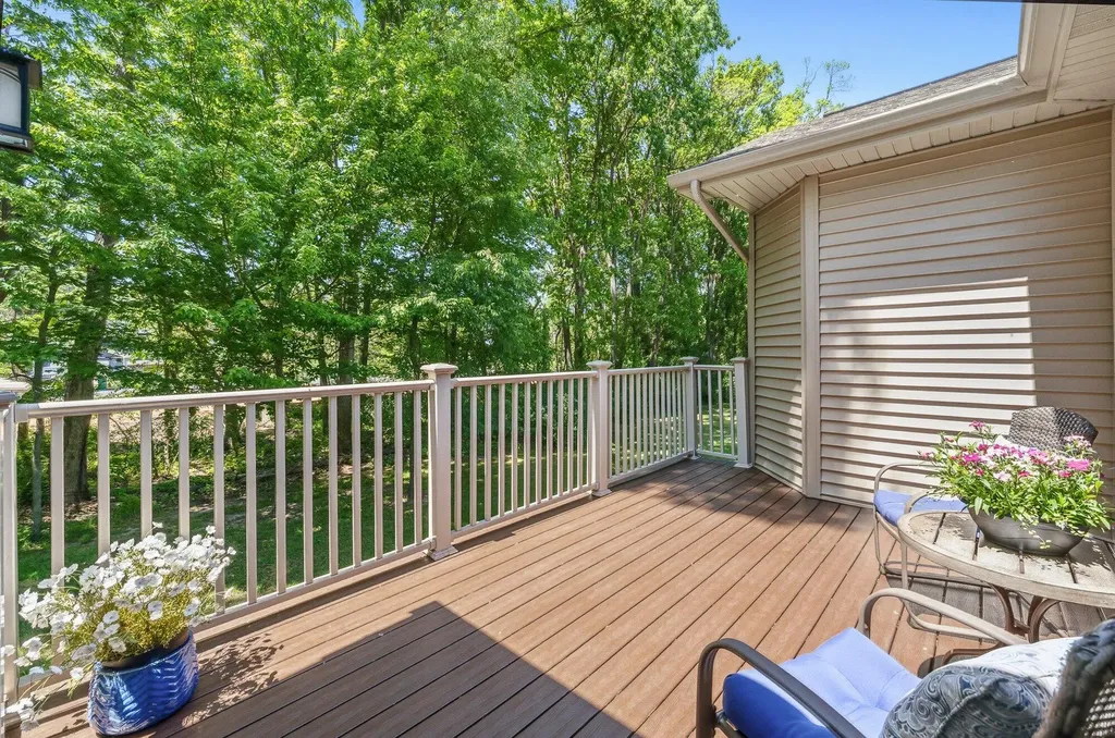 9470 Sassafras Trail Portage City MI 49002