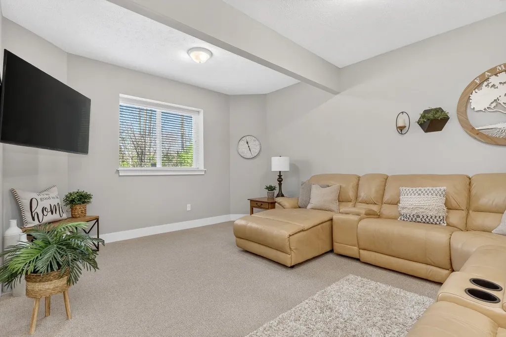 9470 Sassafras Trail Portage City MI 49002
