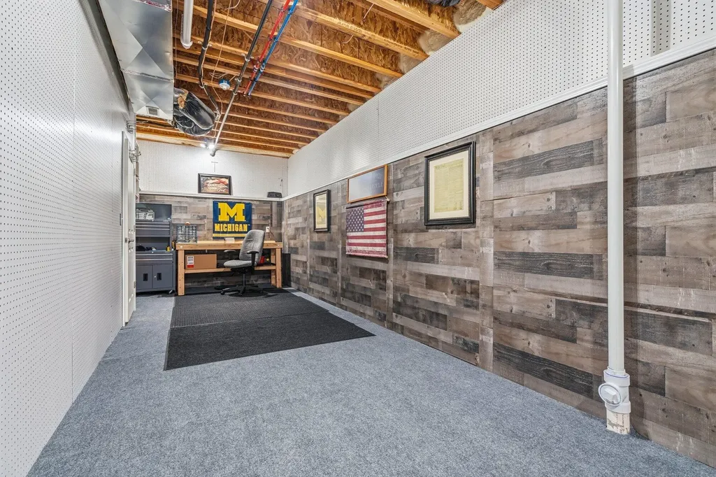 9470 Sassafras Trail Portage City MI 49002