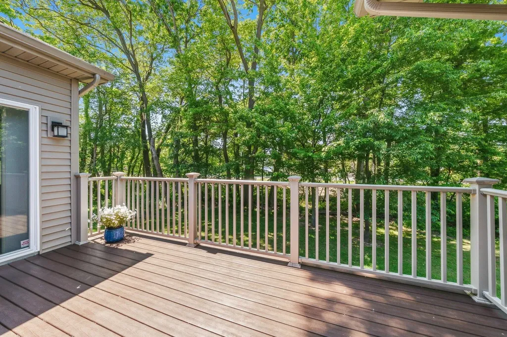 9470 Sassafras Trail Portage City MI 49002