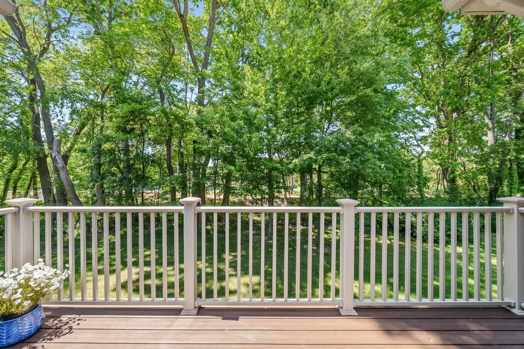 9470 Sassafras Trail Portage City MI 49002