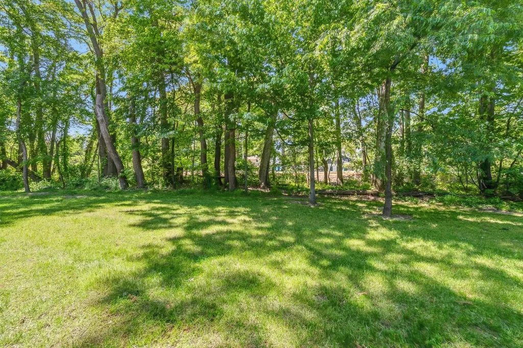 9470 Sassafras Trail Portage City MI 49002