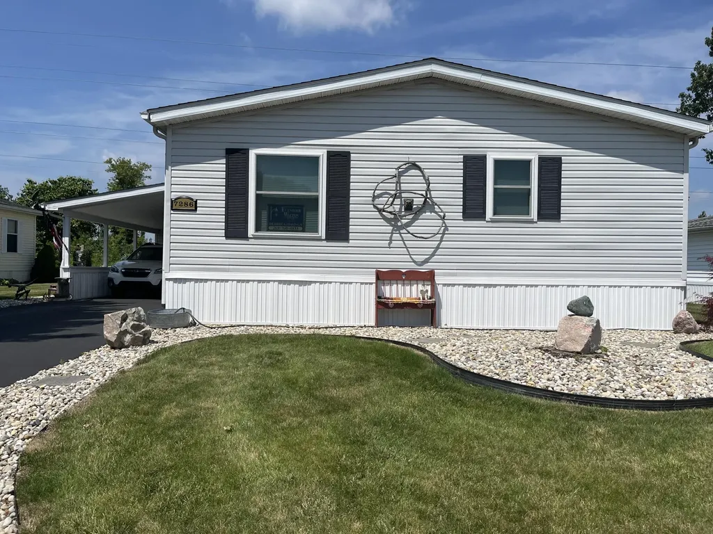 7286 White Oak Circle Portage City MI 49002