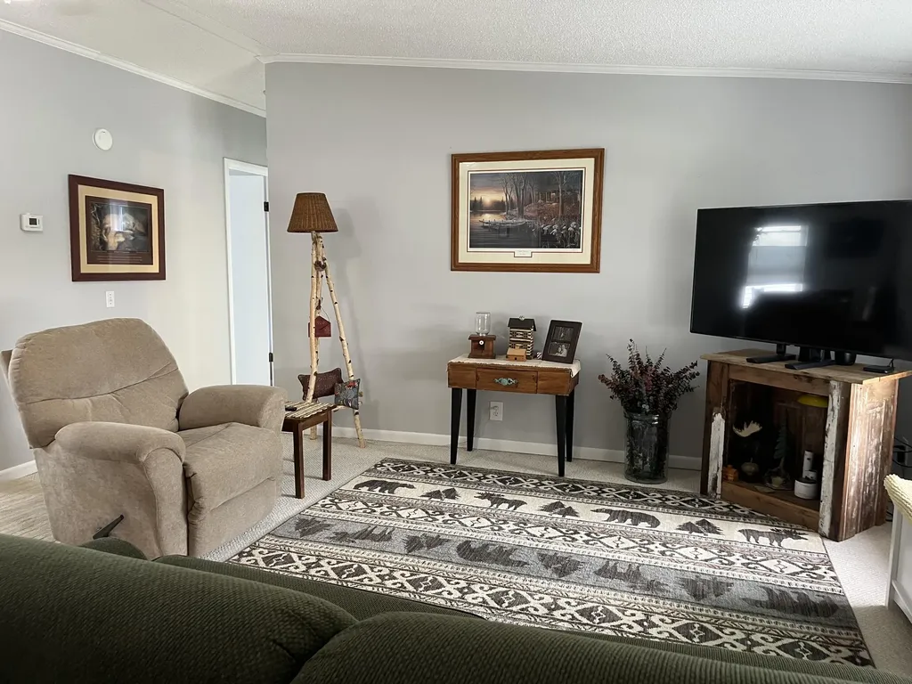 7286 White Oak Circle Portage City MI 49002