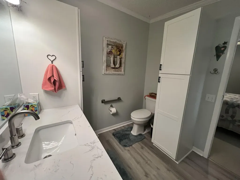 7286 White Oak Circle Portage City MI 49002