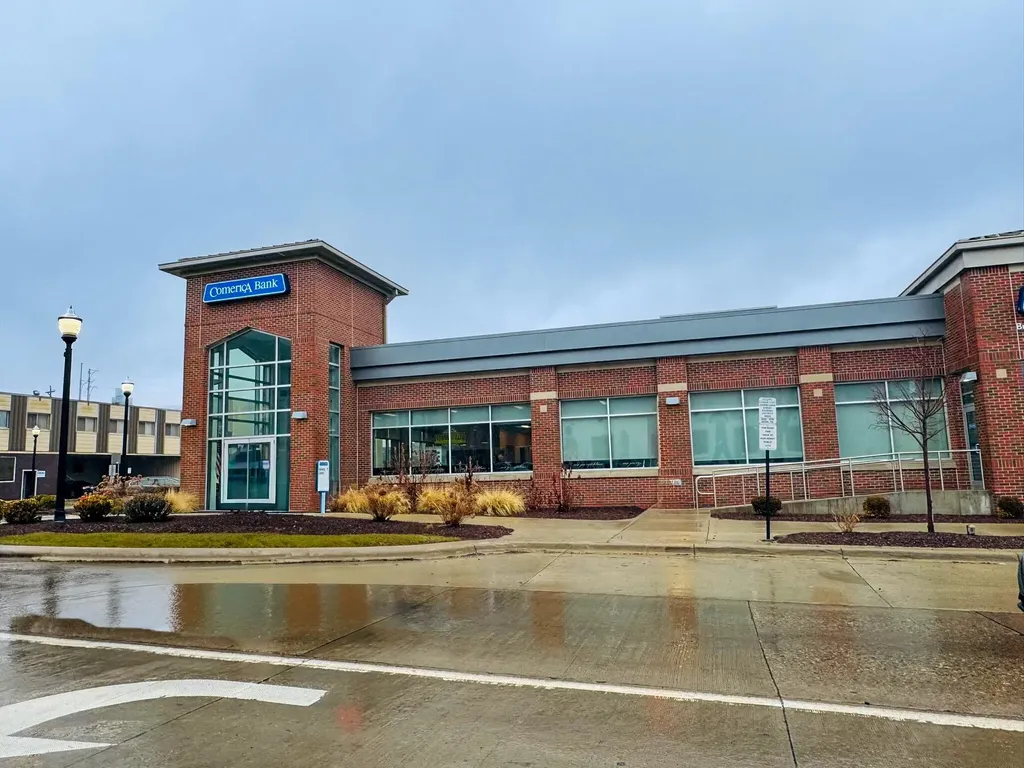 301 N Jackson Street Jackson City MI 49201