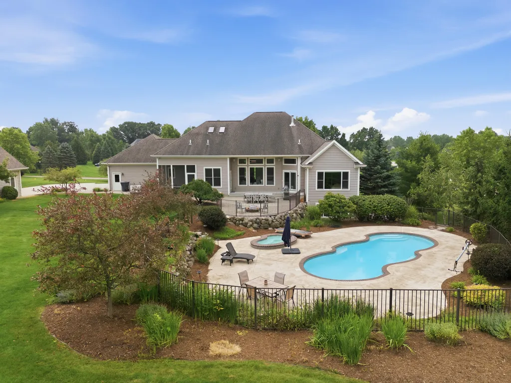 6319 Canterwood Drive Richland Township MI 49083