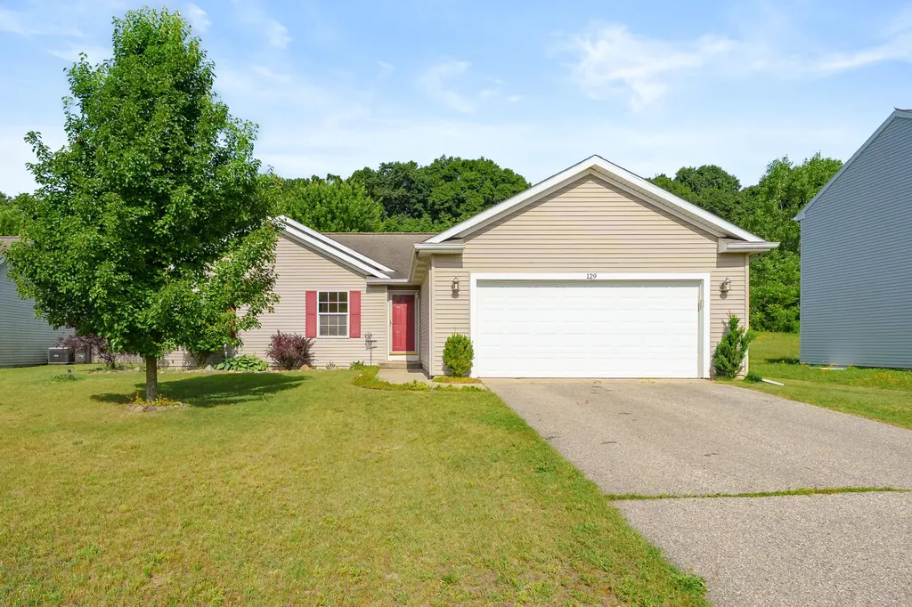 129 Grandview Comstock Charter Township MI 49053