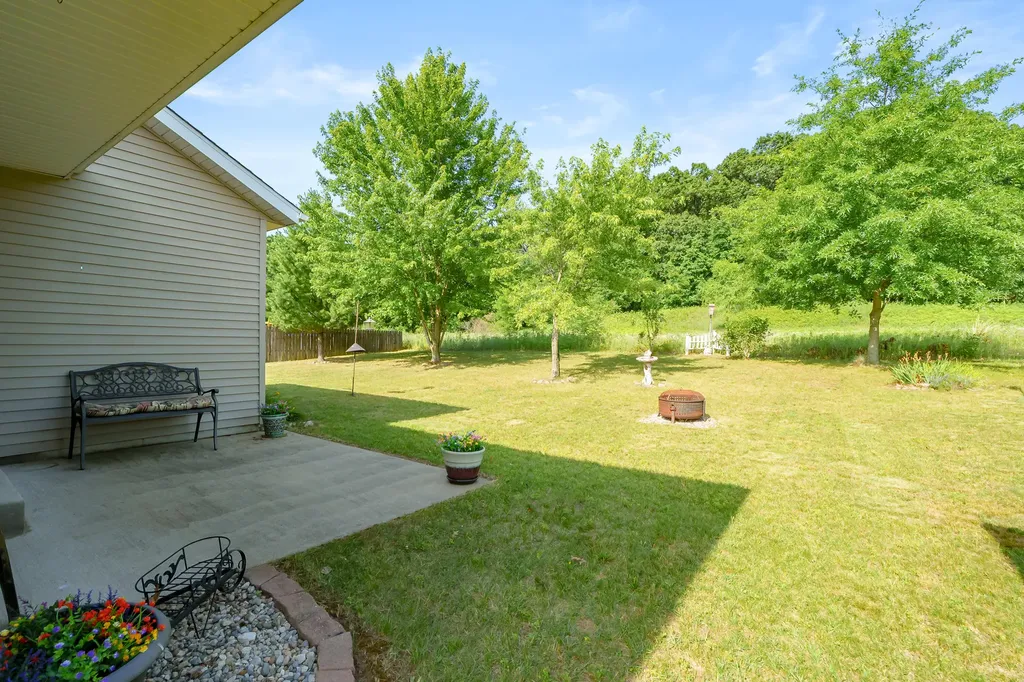 129 Grandview Comstock Charter Township MI 49053