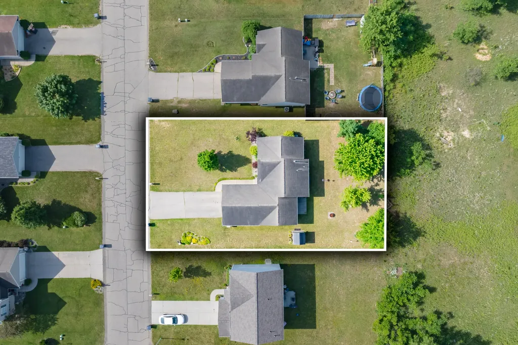 129 Grandview Comstock Charter Township MI 49053