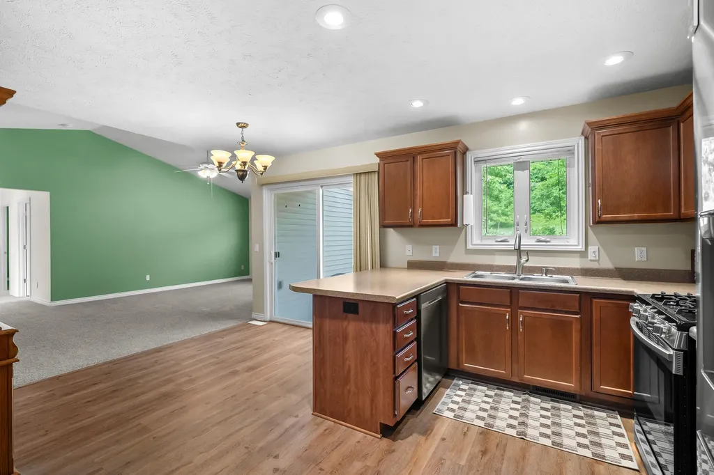 129 Grandview Comstock Charter Township MI 49053