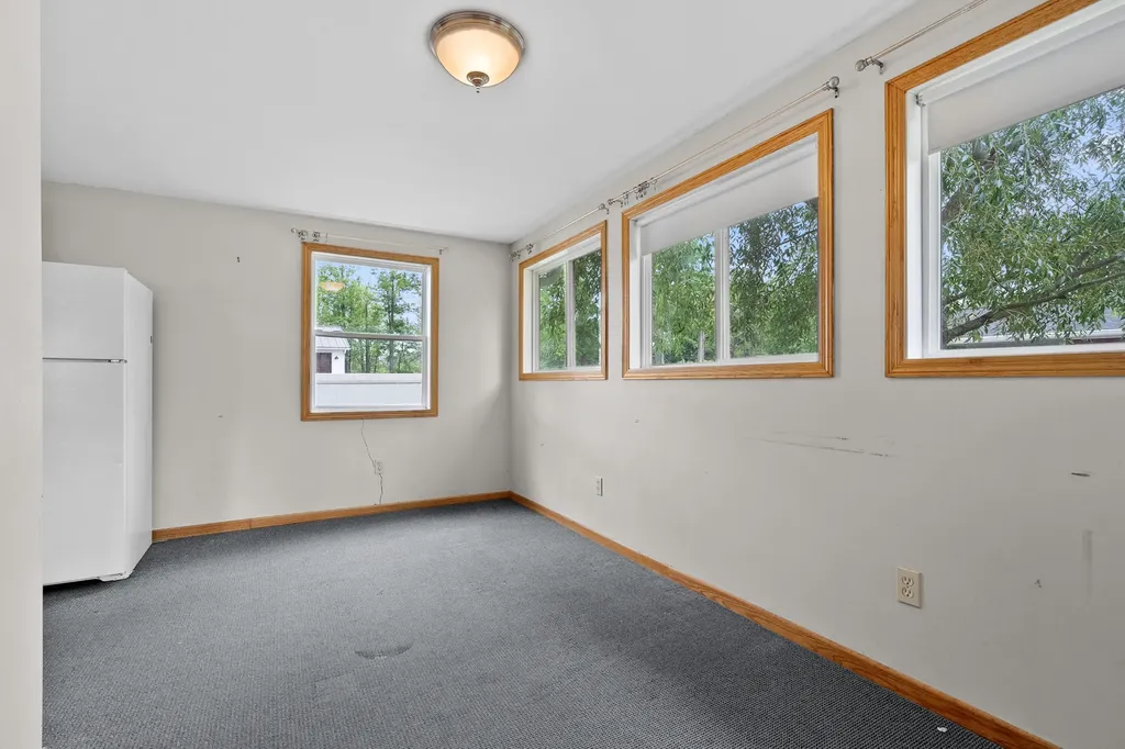 7949 Oak Street Brady Township MI 49097