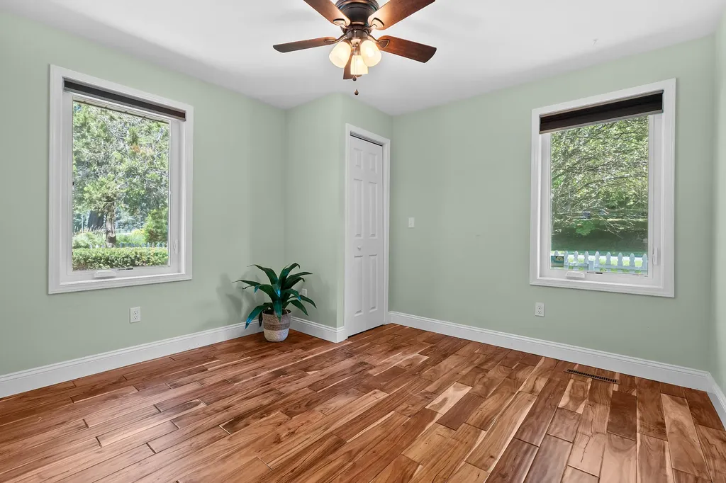 68334 Apple Lane Keeler Township MI 49022