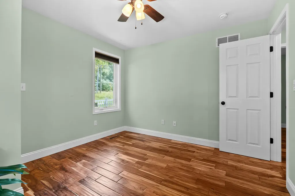 68334 Apple Lane Keeler Township MI 49022