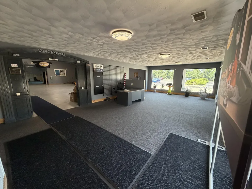 13240 Us 131 Highway N Schoolcraft Township MI 49087