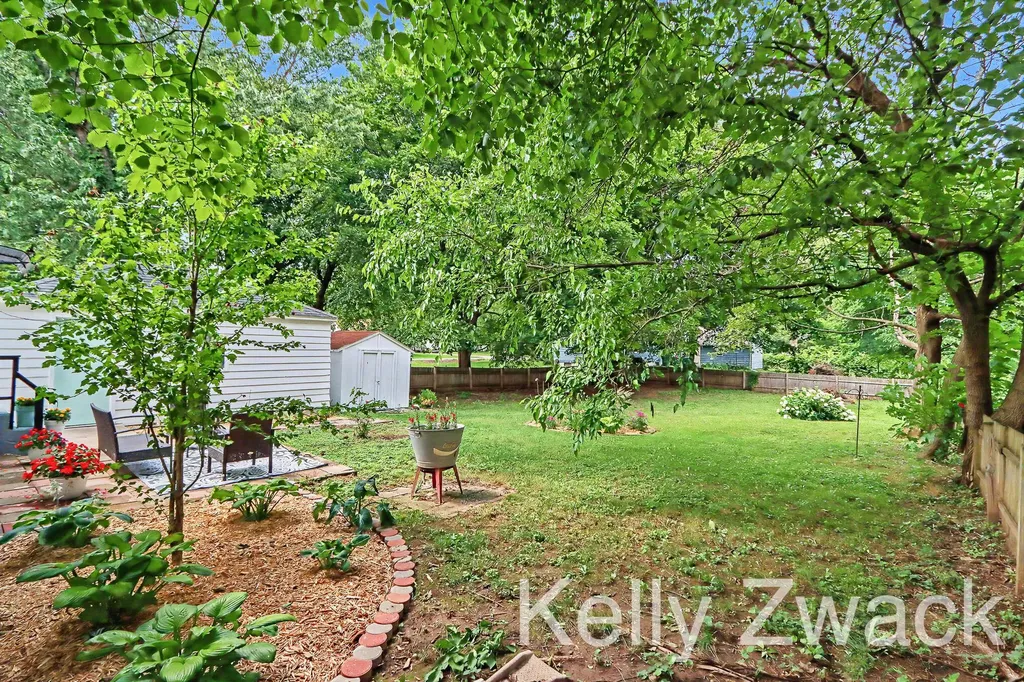 830 Edison Street Kalamazoo Charter Township MI 49004