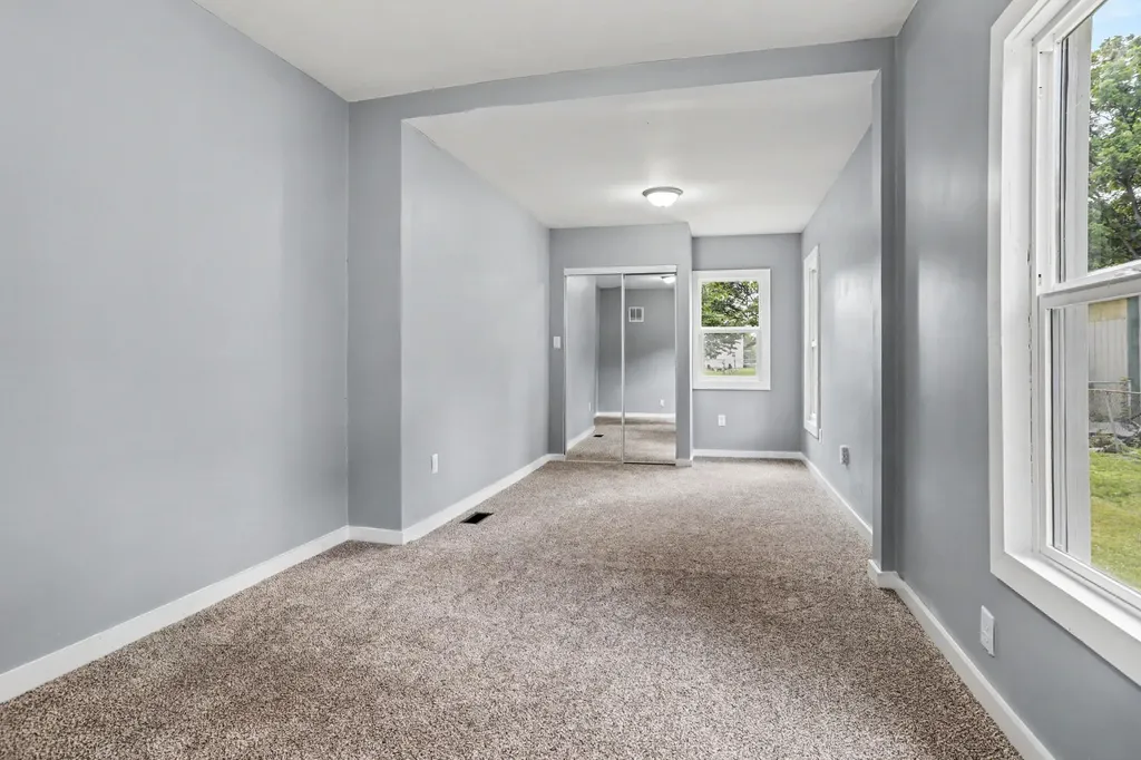 628 Trimble Avenue Kalamazoo City MI 49048