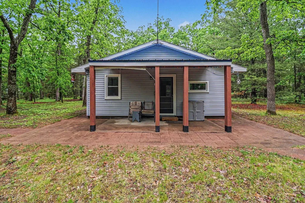 4616 Chalker Road Norman Township MI 49689