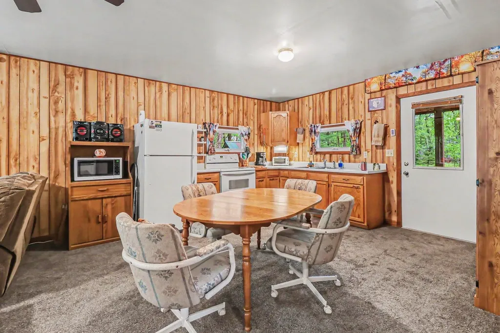 4616 Chalker Road Norman Township MI 49689