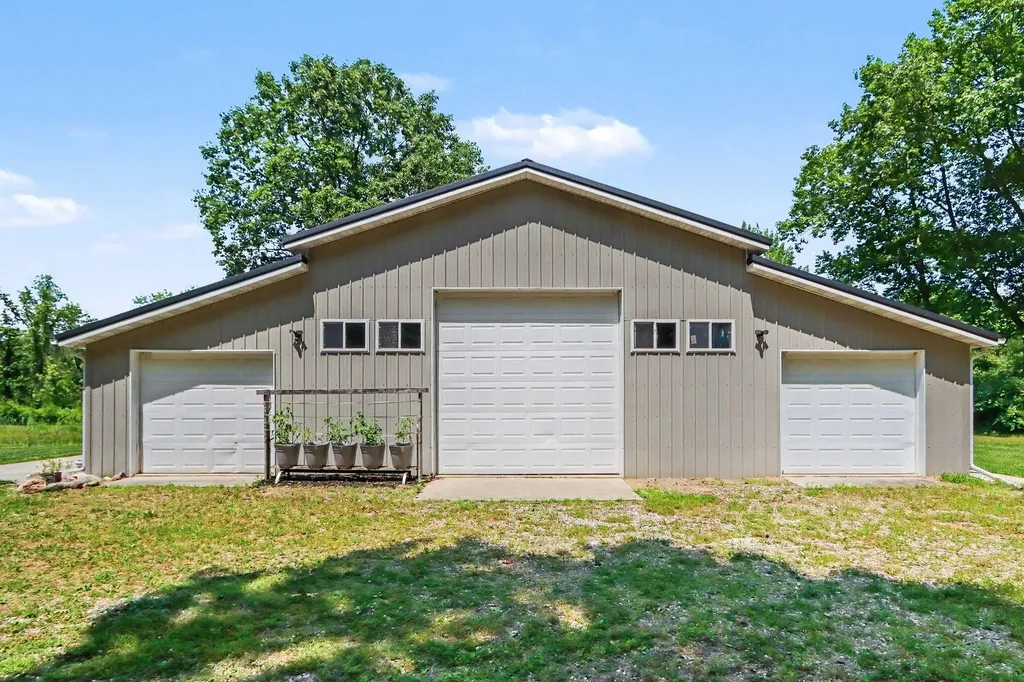 11944 Nashville Highway Vermontville Township MI 49073