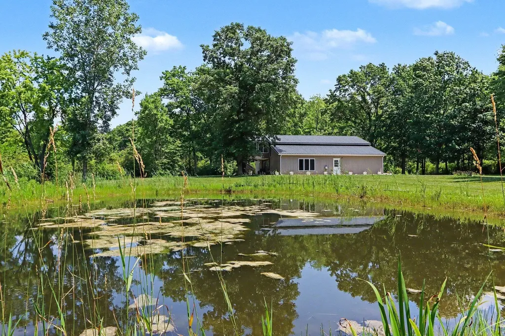 11944 Nashville Highway Vermontville Township MI 49073