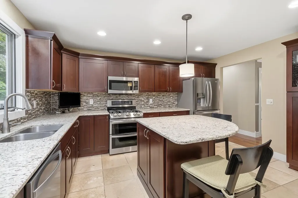 8120 Glenwynd Drive Texas Charter Township MI 49009