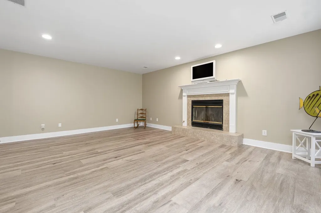 8120 Glenwynd Drive Texas Charter Township MI 49009