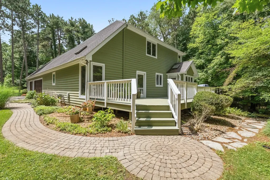 8120 Glenwynd Drive Texas Charter Township MI 49009