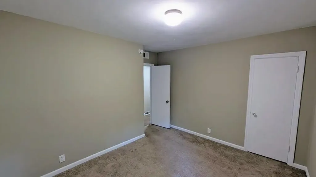 717 Royce Avenue Kalamazoo City MI 49001