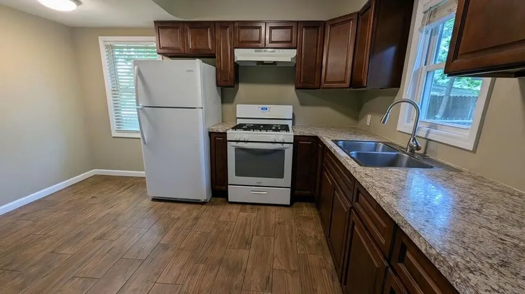 717 Royce Avenue Kalamazoo City MI 49001