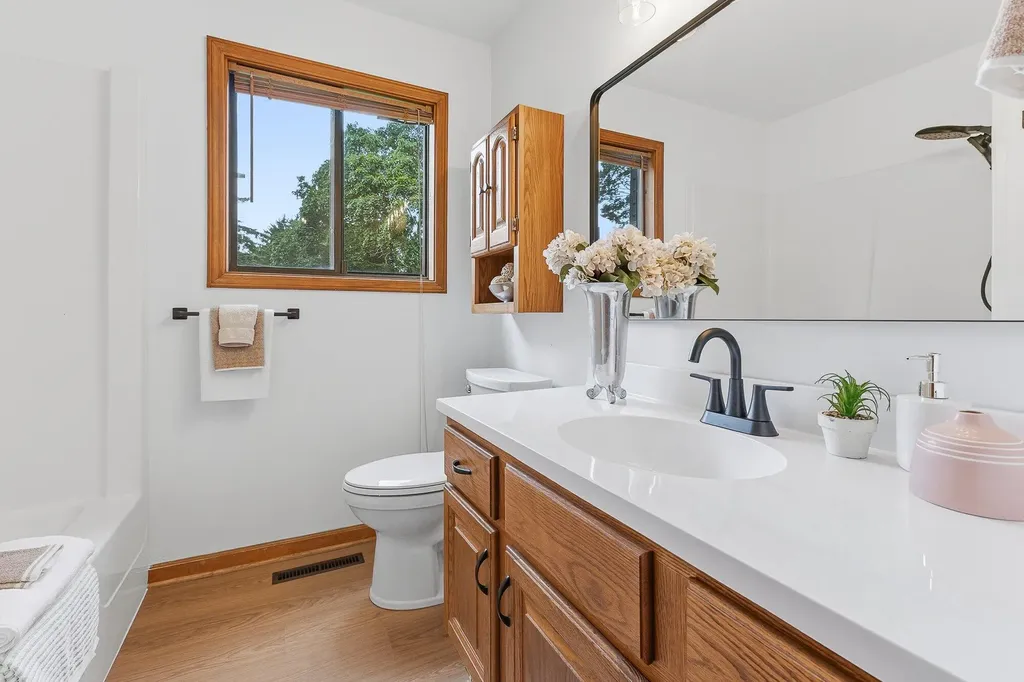 5052 Green Meadow Road Oshtemo Charter Township MI 49009