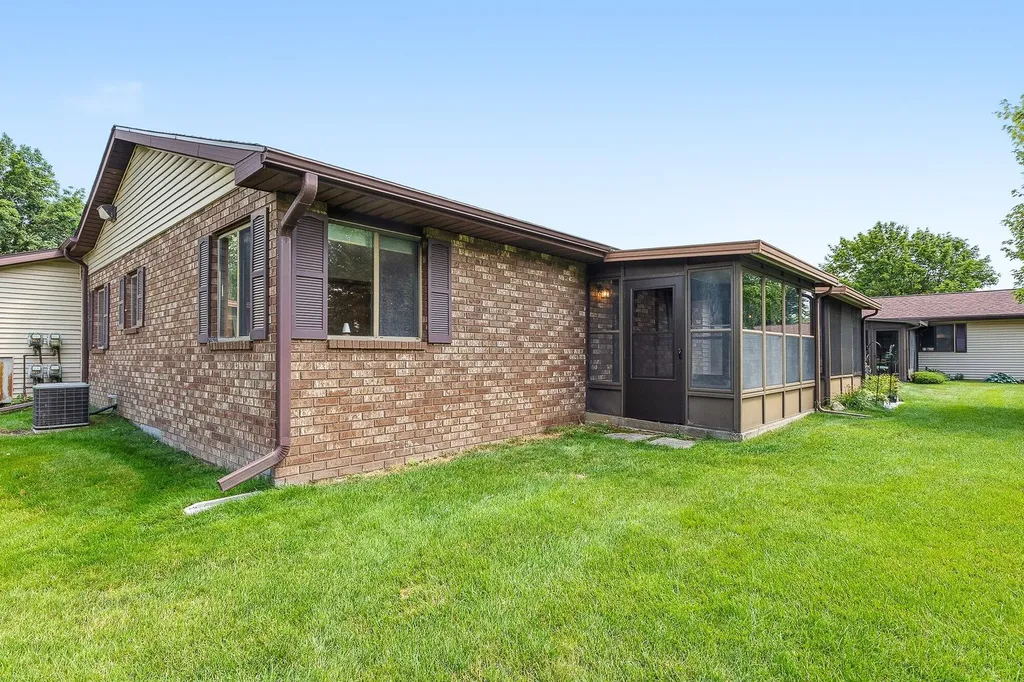 5052 Green Meadow Road Oshtemo Charter Township MI 49009