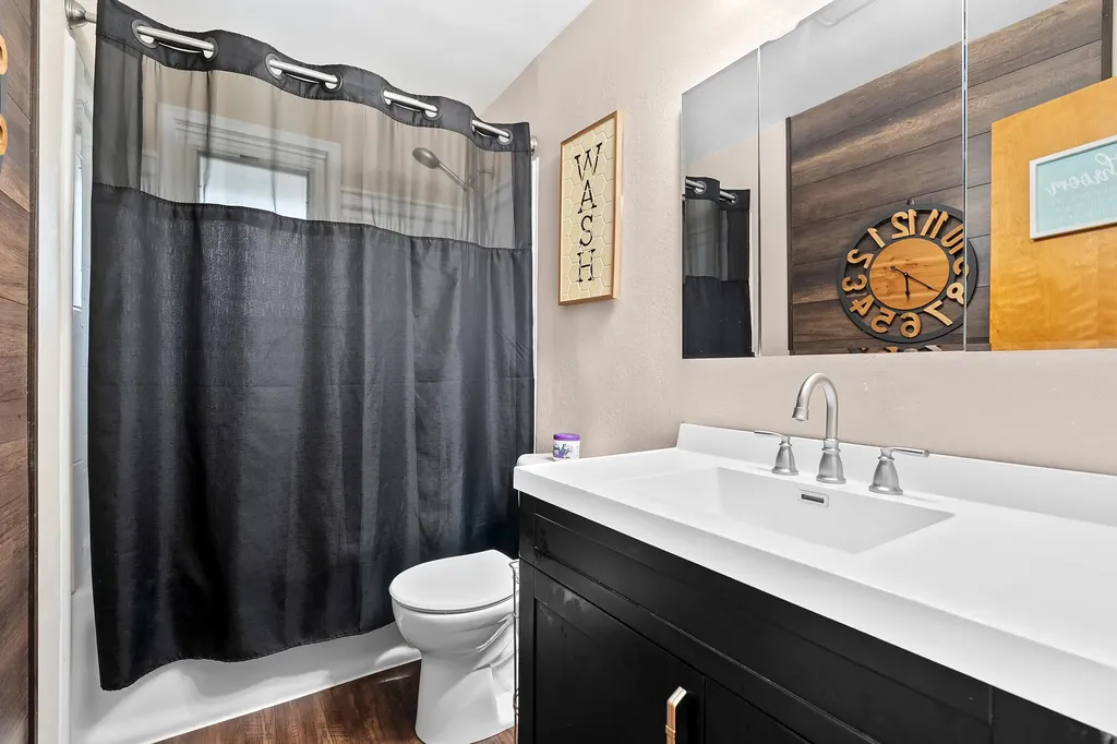 32 Woodmer Lane Battle Creek City MI 49017