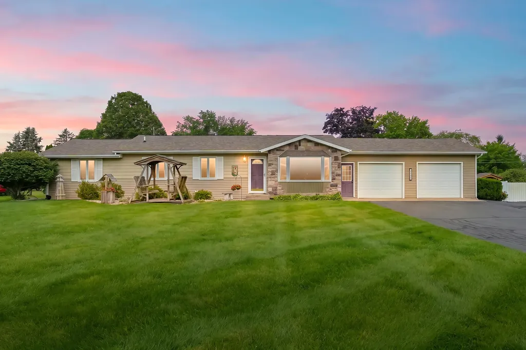 47260 Klett Road Waverly Township MI 49079